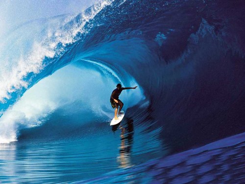 surfing-big-wave